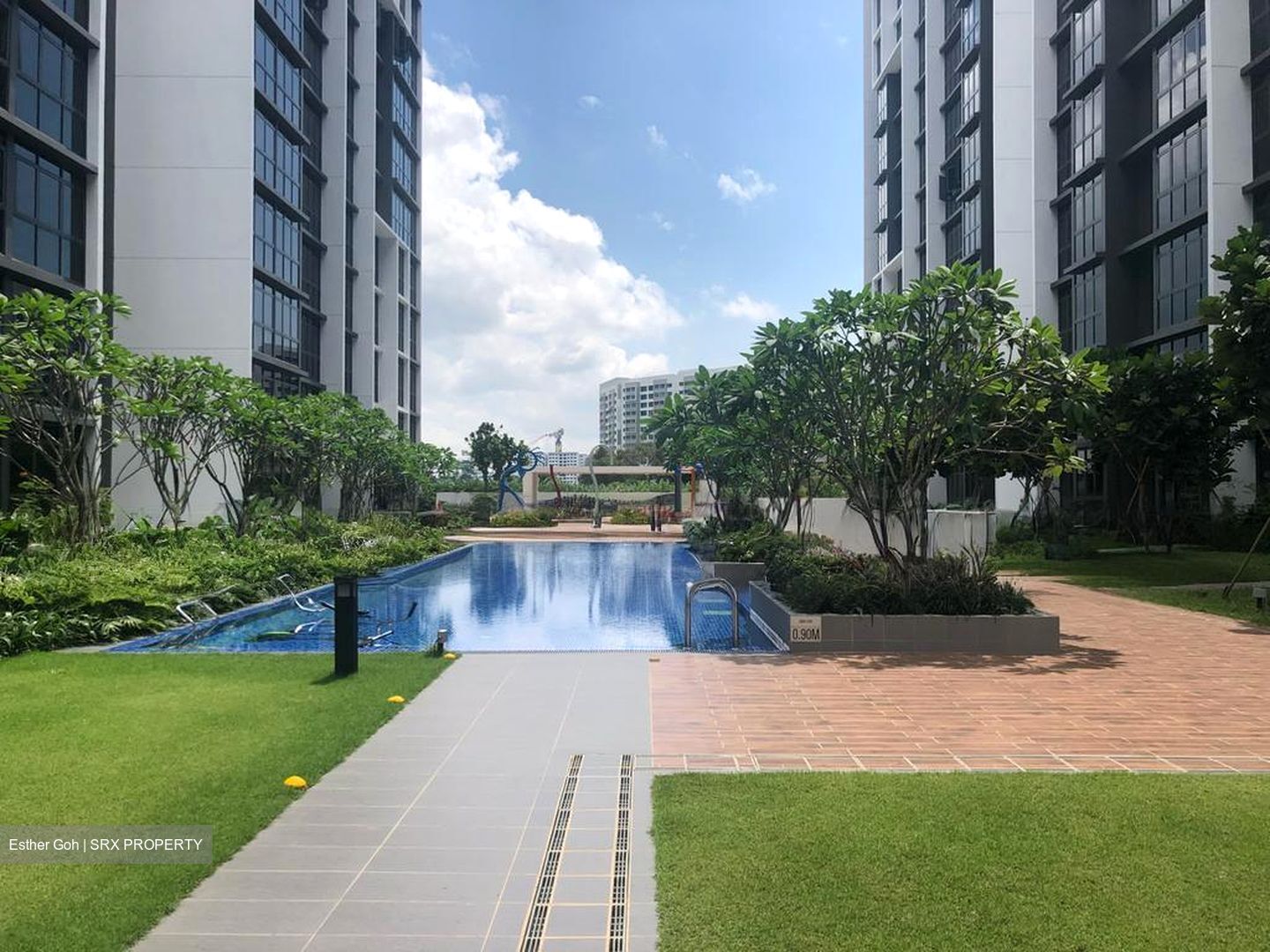 Symphony Suites (D27), Condominium #565650271
